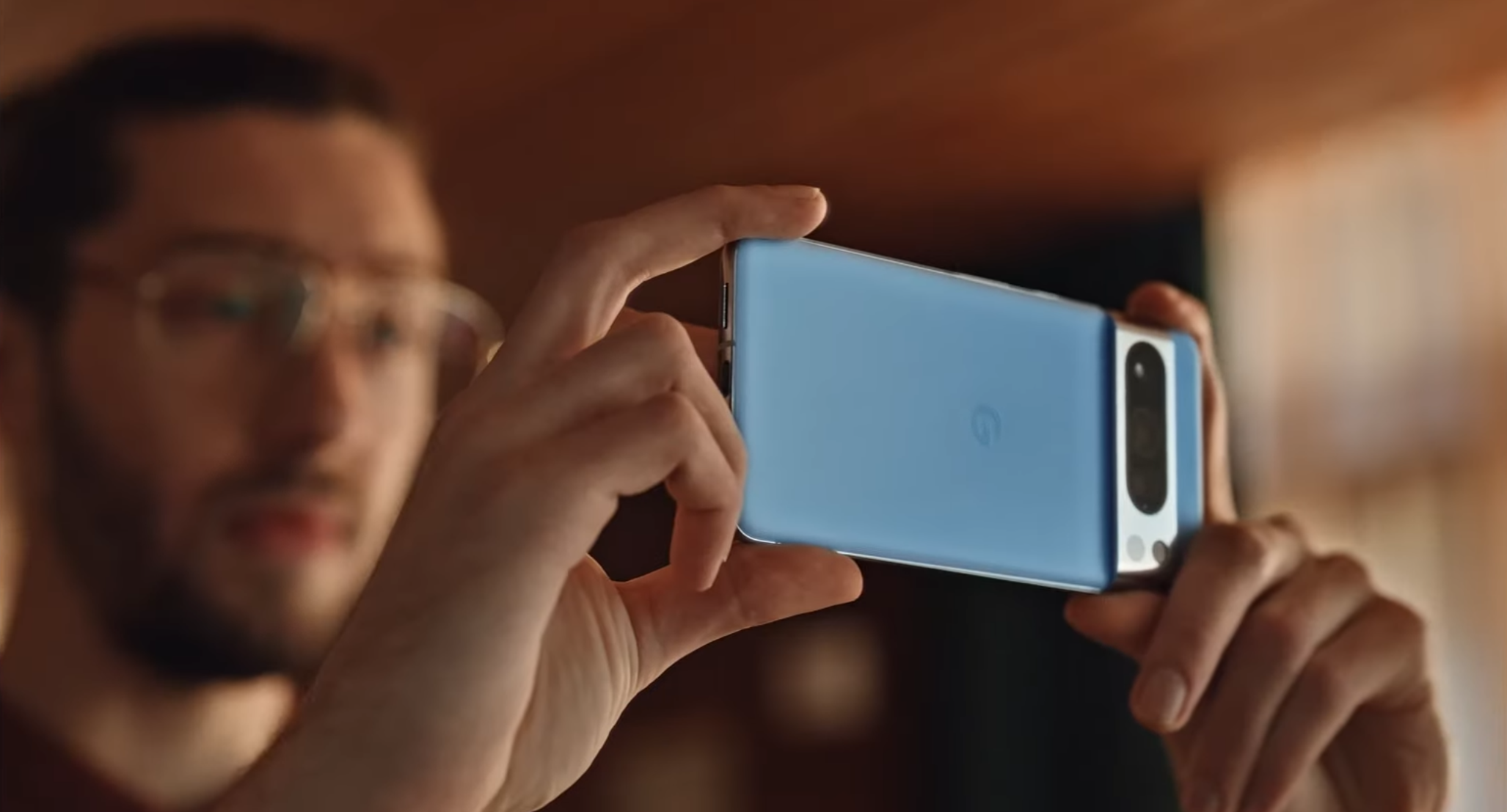 La foto più difficile – il nuovo spot di Google sul Pixel 8