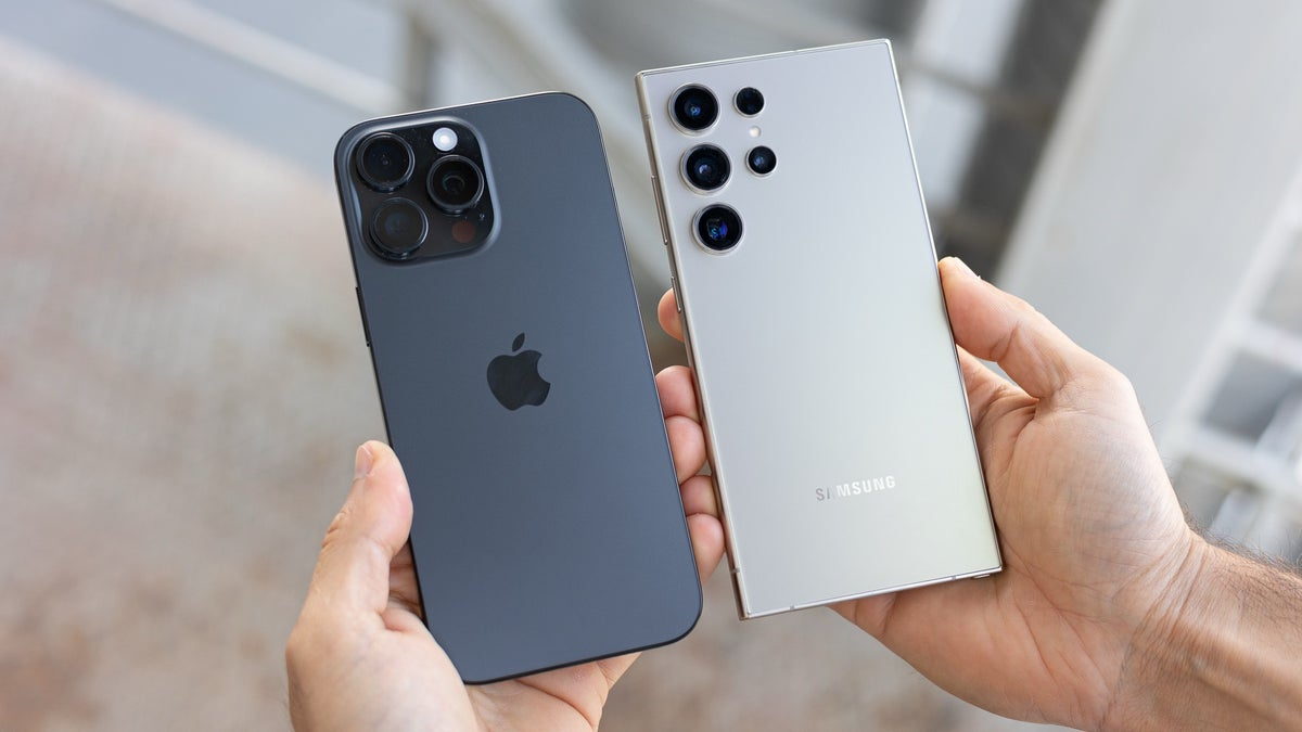 Apple aumenta la produzione di iPhone, Samsung festeggia